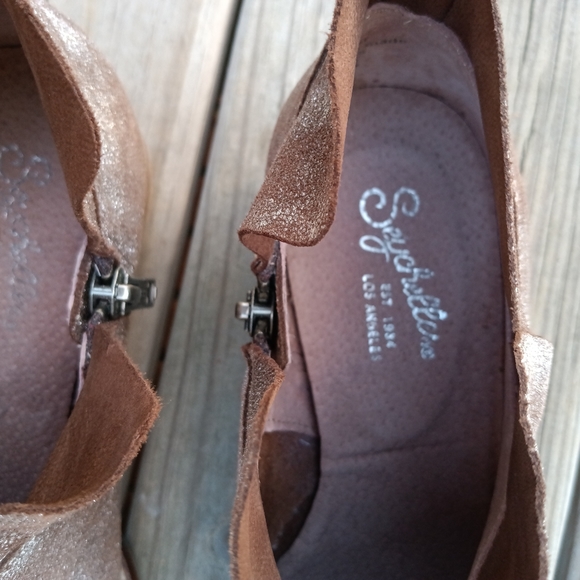 🆕Seychelles | Metallic Silver Brown Leather Ankle Booties Women's Size 6 - Picture 10 of 12